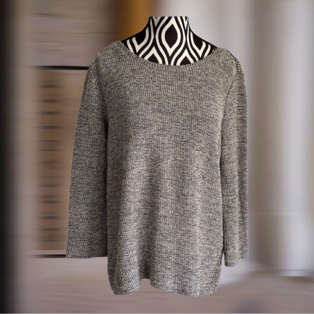 Great 🎉condition LOFT sparkle gray crew neck sweater in Small - Picture 2 of 9